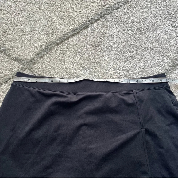 Lands End black skort pull on athletic high rise skirt with built in shorts XL - Picture 5 of 7